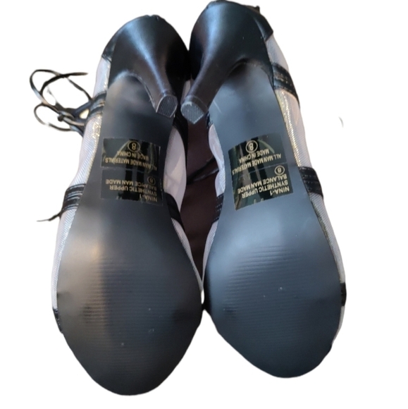 Chase & Chloe heels - Picture 6 of 7